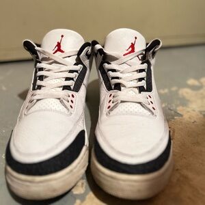 JORDAN 3 FIRE RED